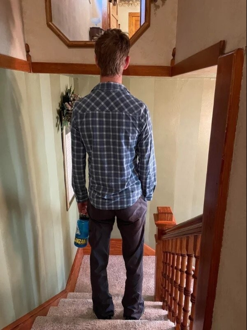 22 photos from those who had a bad day