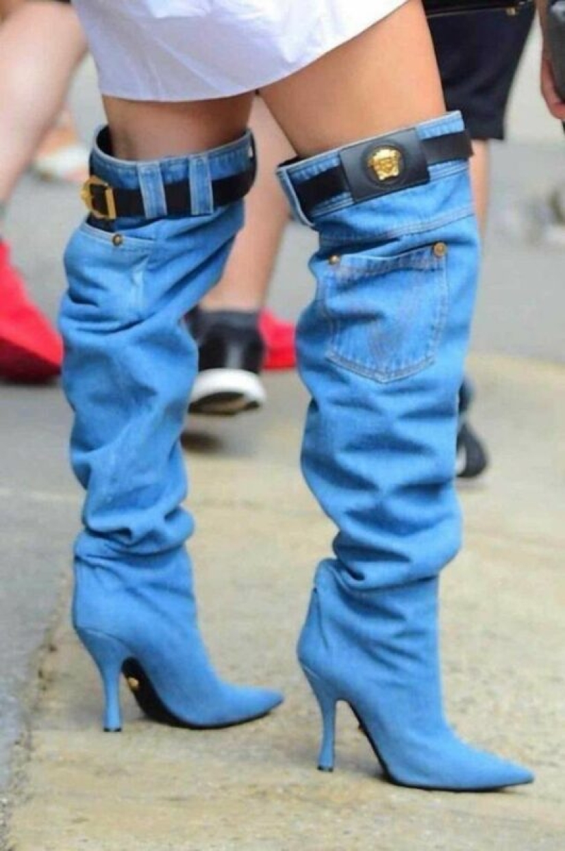 22 photos in which something inexplicable, but very interesting, is happening 22 photos in which something inexplicable, but very interesting, is happening