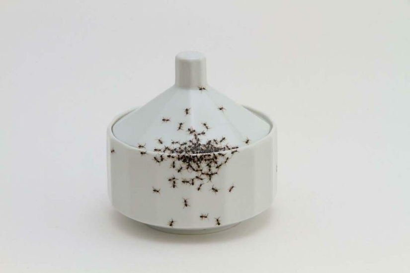 22 photos of unusual and even strange designer dishes