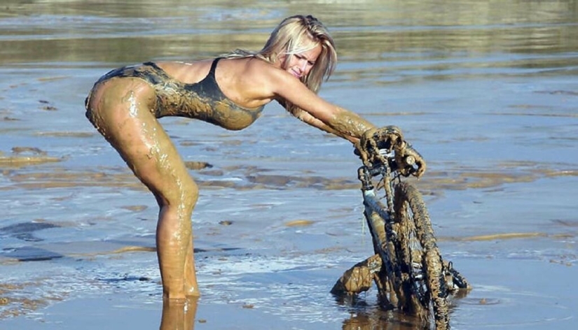 22 photos of very dirty girls