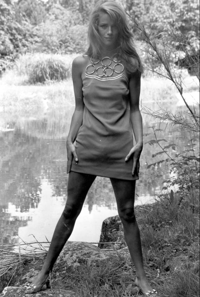 22 retro photos of models from past years