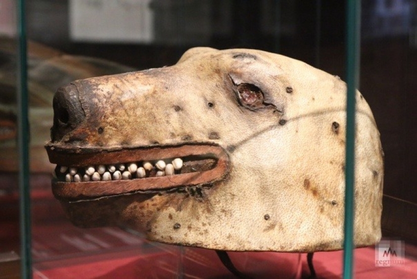 22 strange antiques that raise a lot of questions 22 strange antiques that raise a lot of questions