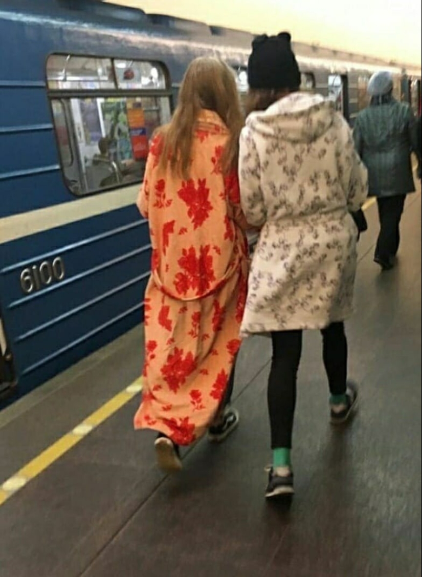 22 stylish passengers of the St. Petersburg metro