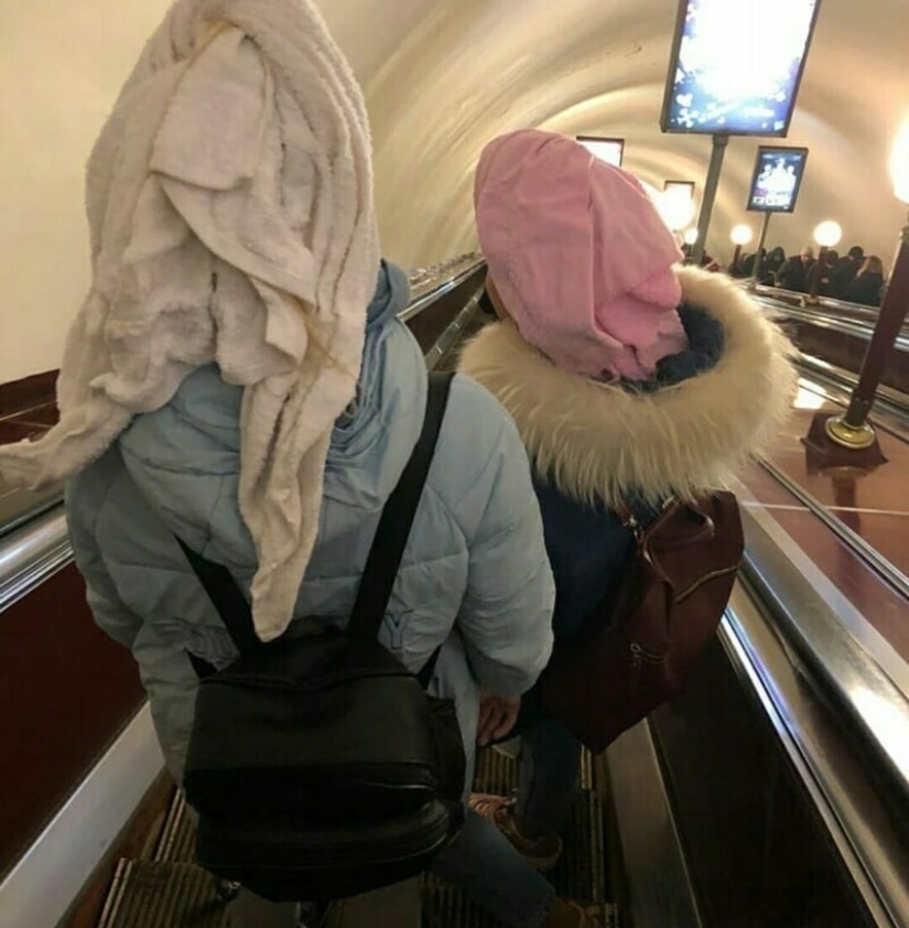 22 stylish passengers of the St. Petersburg metro