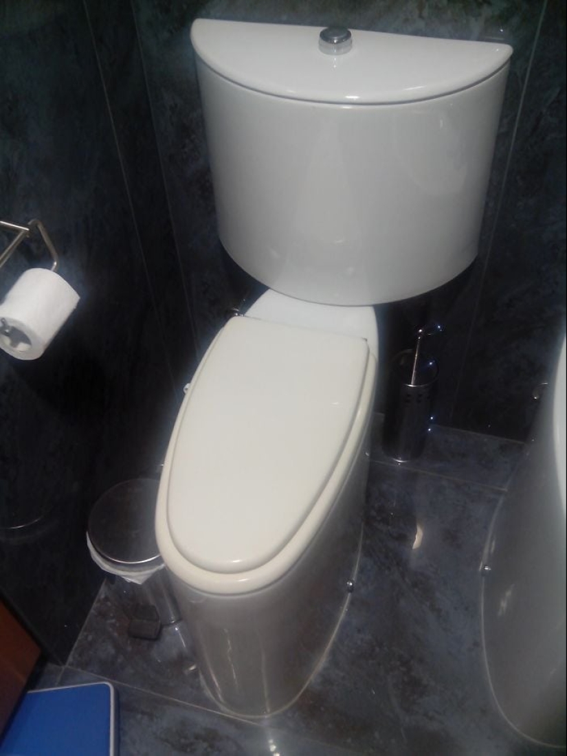 22 toilets where something strange happens 22 toilets where something strange happens