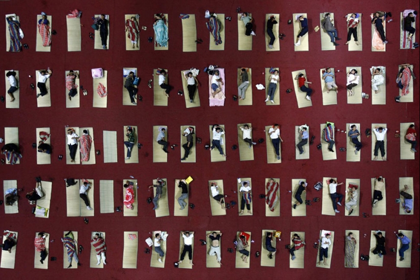 23 shocking photos about how many people there are in China