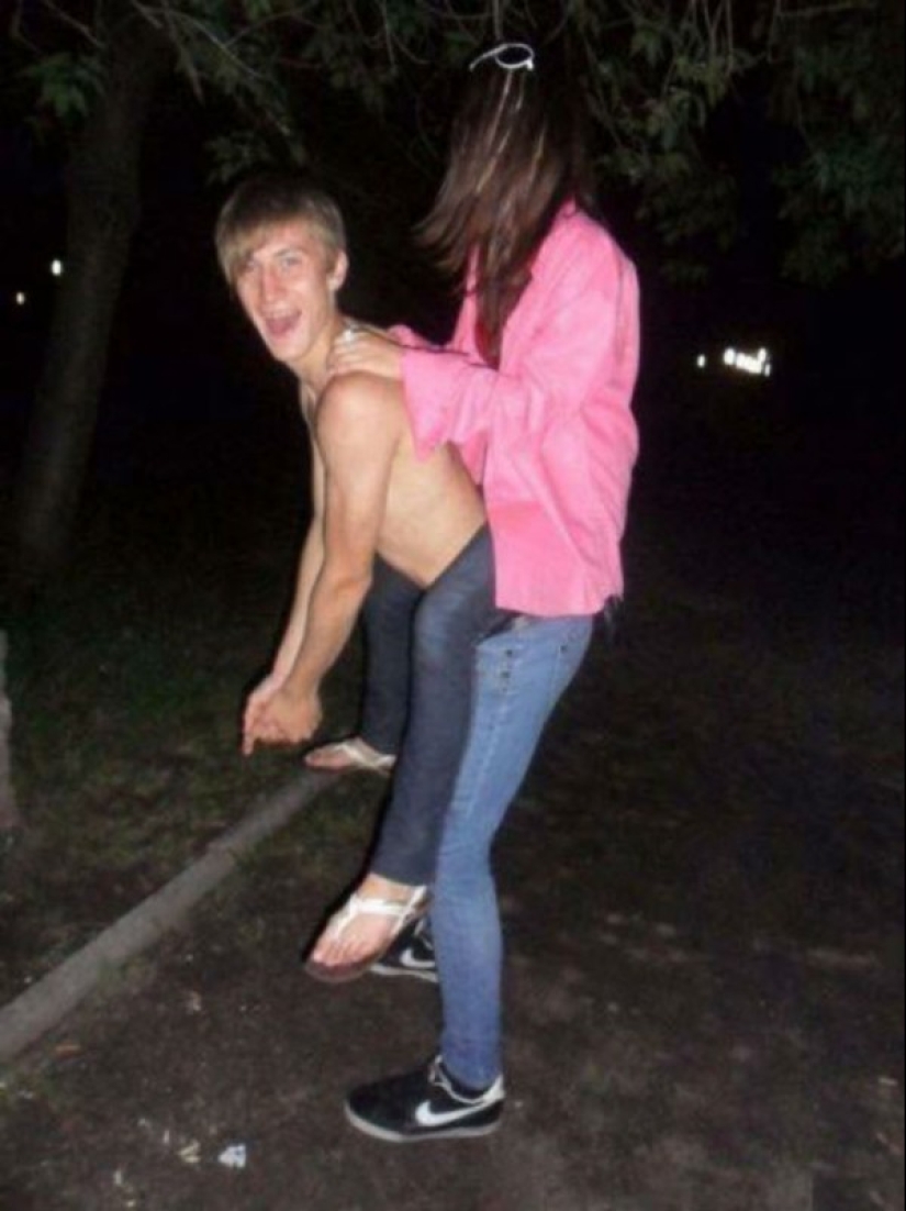 24 fotos en las que el diablo sabe lo que está pasando 24 fotos en las que el diablo sabe lo que está pasando