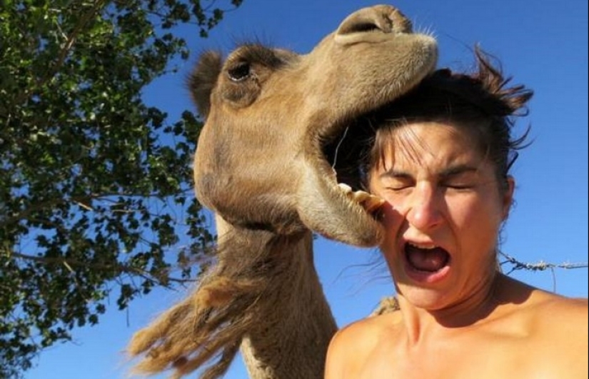 25 cosas que todas las personas hacen cuando piensan que nadie las ve 25 cosas que todas las personas hacen cuando piensan que nadie las ve