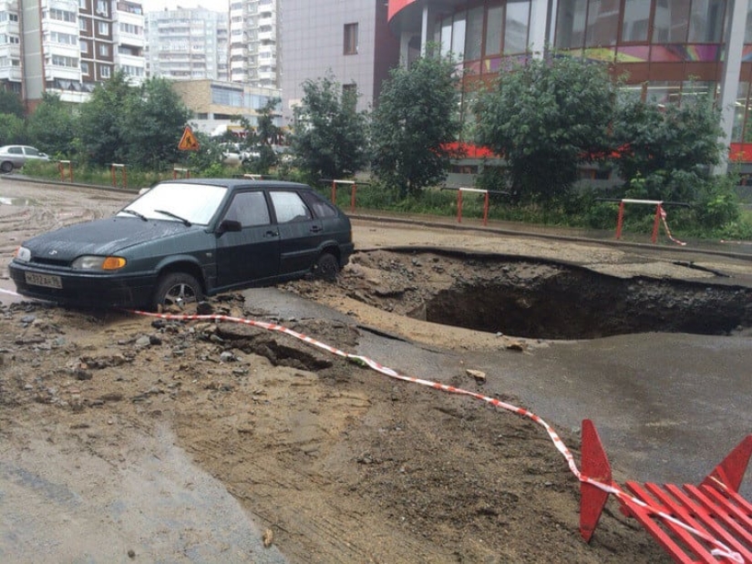 25 impressive 3D drawings on asphalt from Russian street artists 25 impressive 3D drawings on asphalt from Russian street artists