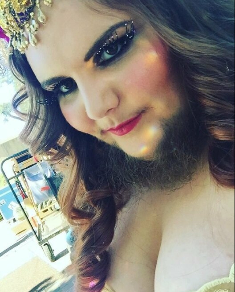 25 people with unique faces that attract and repel at the same time