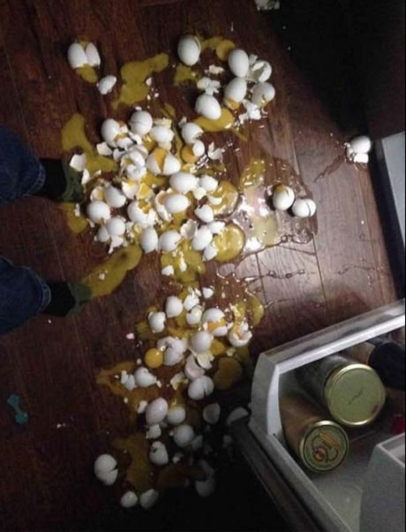 25 photos of people who clearly have big problems with luck