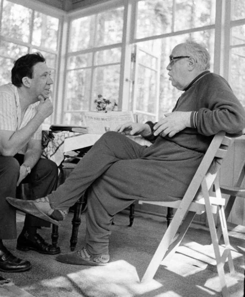 25 rare photos of famous people 25 rare photos of famous people