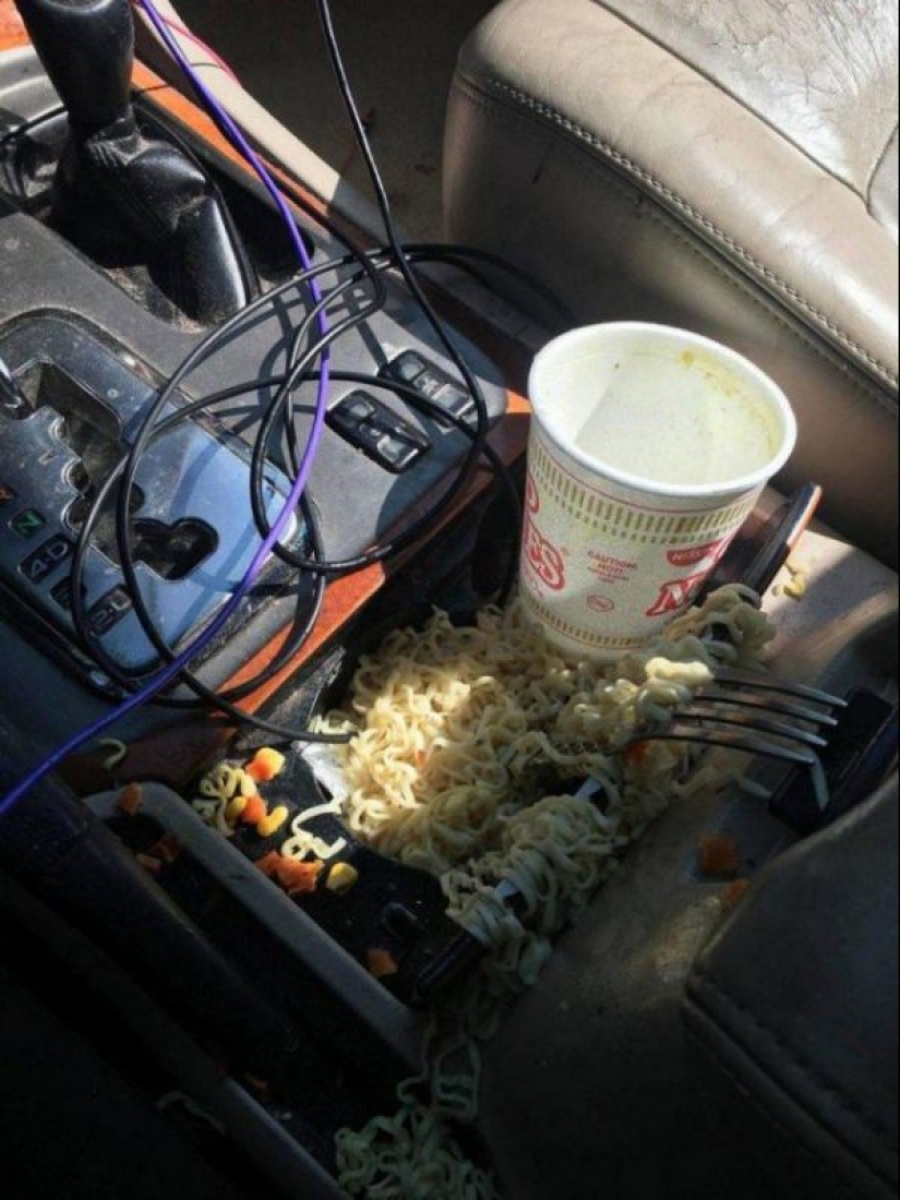 25 striking examples of what it means, "bad day" 25 striking examples of what it means, "bad day"