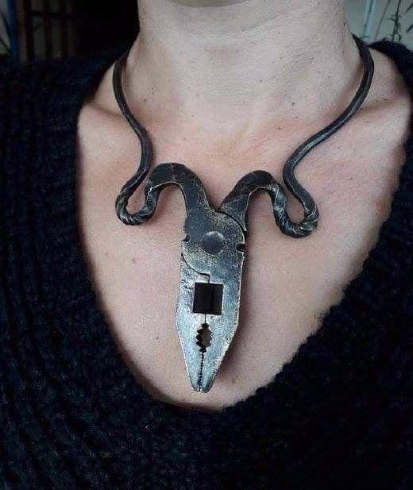 25 times when people came up with a complete game, but they did it so well that they surprised everyone 25 times when people came up with a complete game, but they did it so well that they surprised everyone