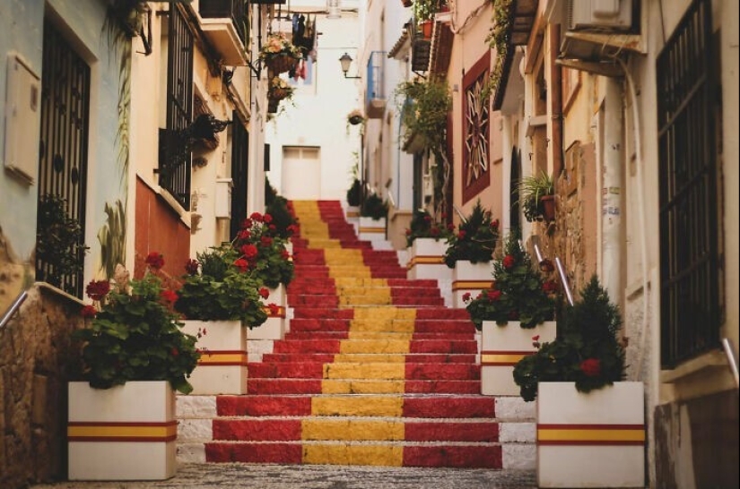 25 unpleasant facts about different countries that their residents would prefer to forget about 25 unpleasant facts about different countries that their residents would prefer to forget about