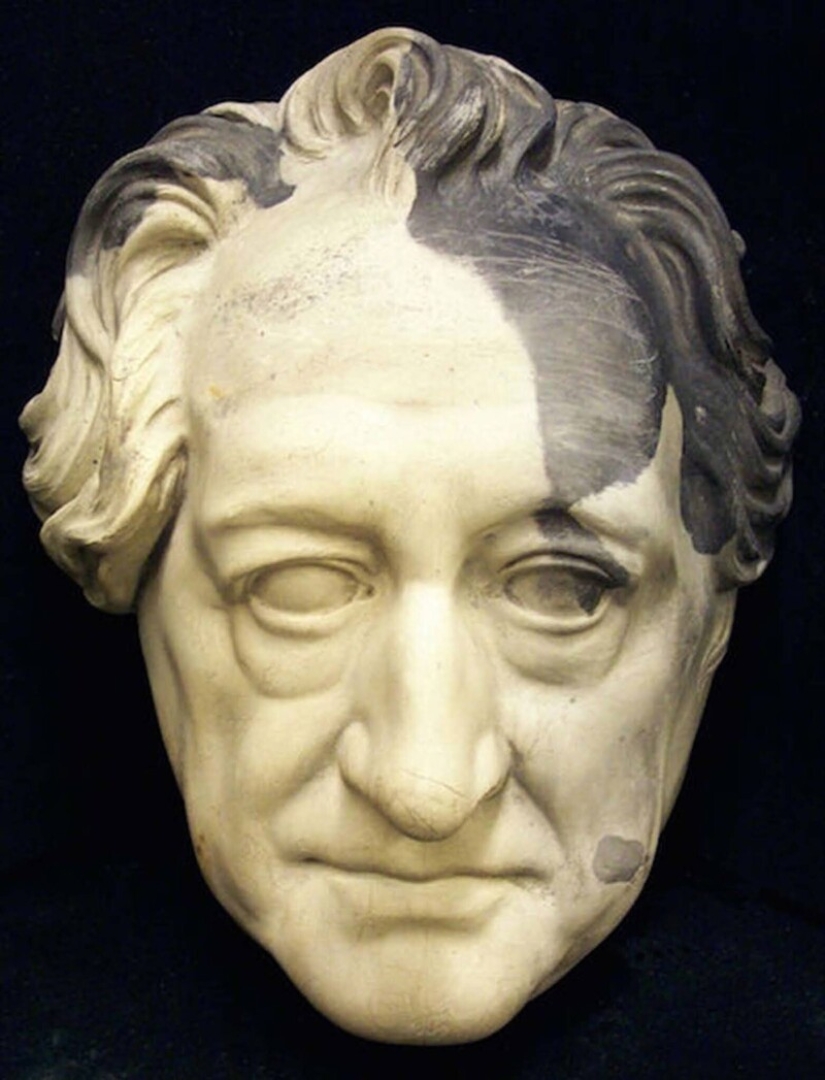26 death masks of famous historical figures 26 death masks of famous historical figures