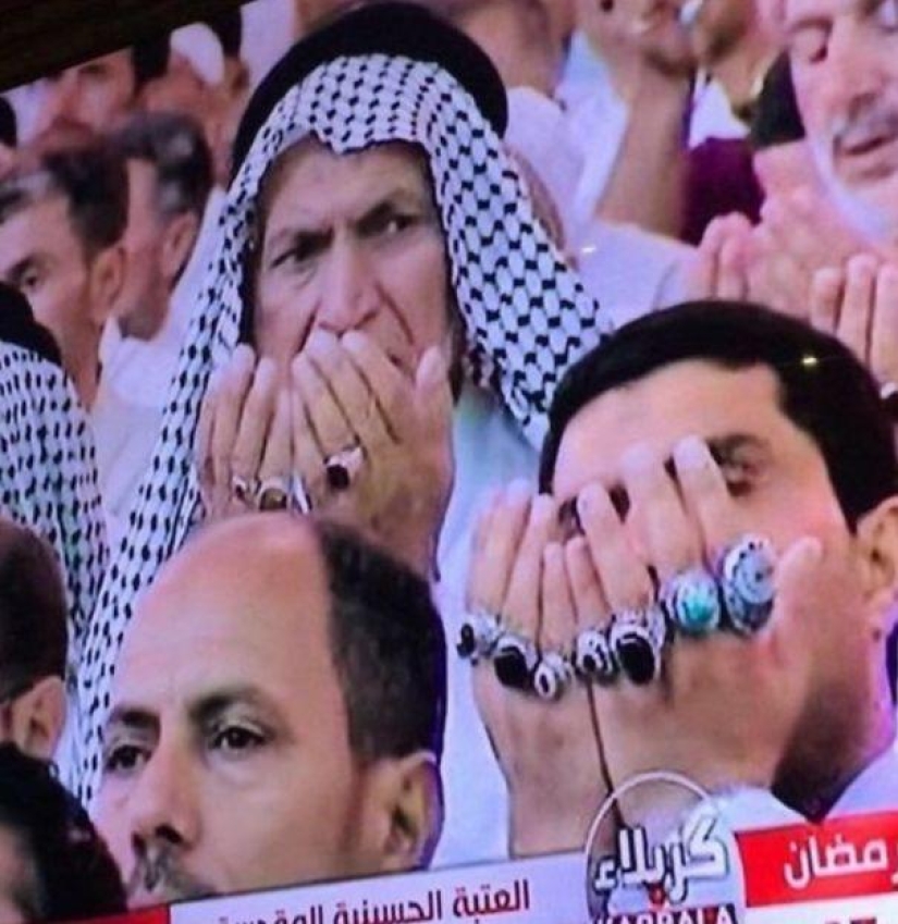 26 photos where the background is much funnier than the front 26 photos where the background is much funnier than the front