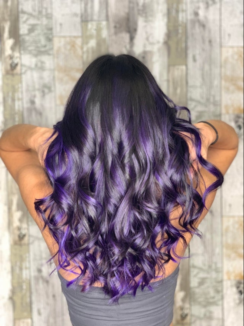 27 fotos de chicas que se aventuraron a teñir el cabello brillante 27 fotos de chicas que se aventuraron a teñir el cabello brillante
