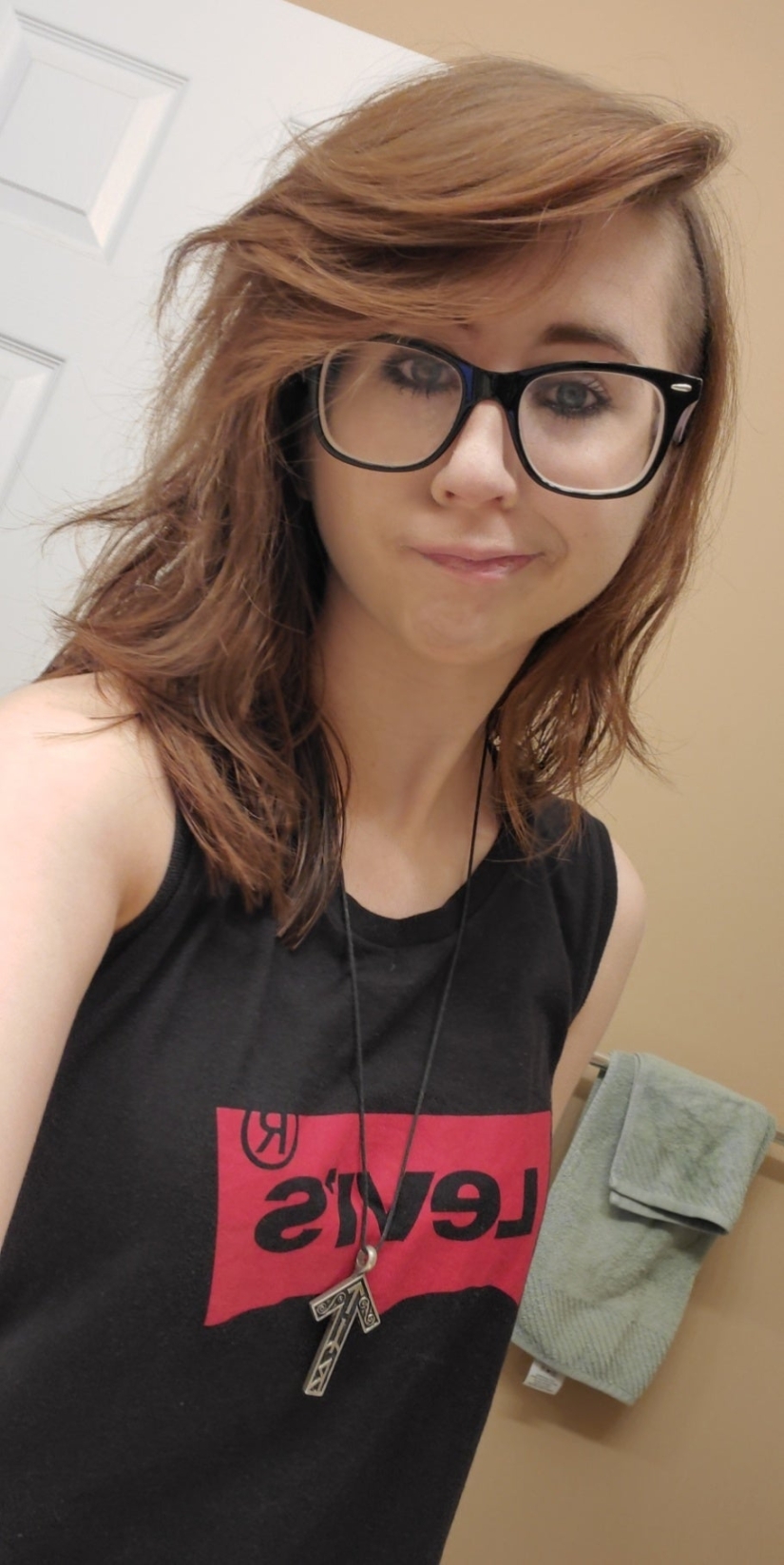 27 photos of girls who ventured into bright hair coloring 27 photos of girls who ventured into bright hair coloring