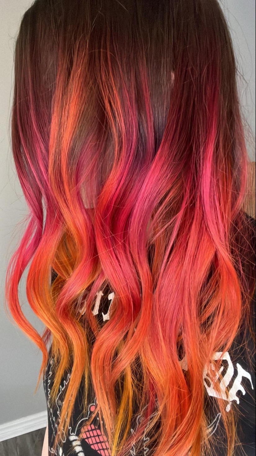 27 photos of girls who ventured into bright hair coloring 27 photos of girls who ventured into bright hair coloring