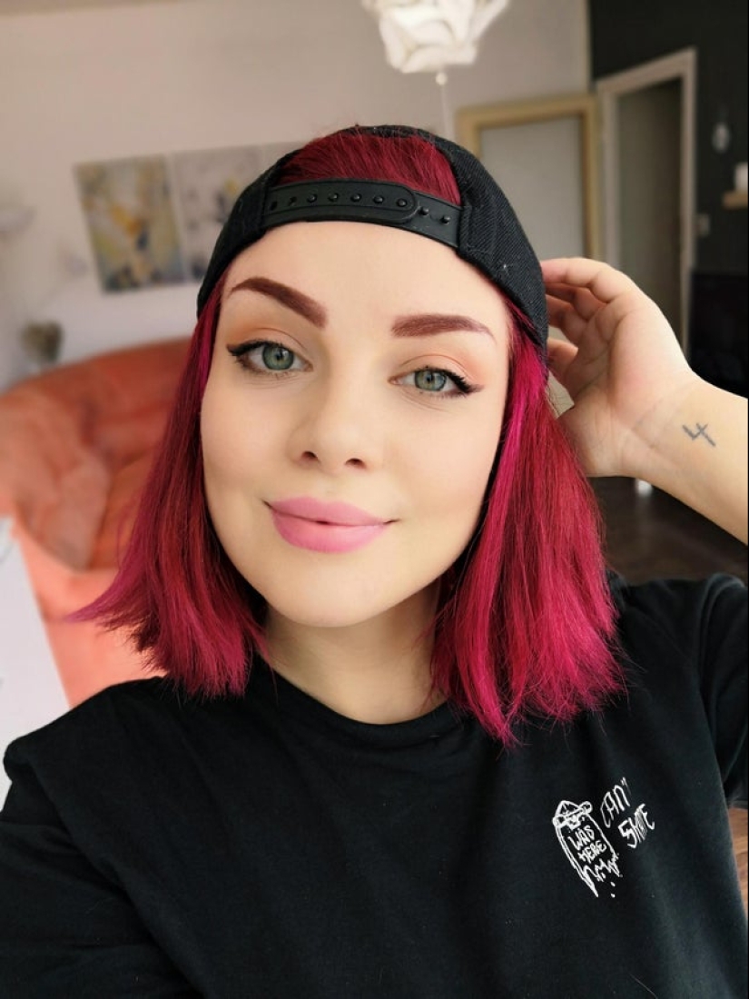 27 photos of girls who ventured into bright hair coloring 27 photos of girls who ventured into bright hair coloring