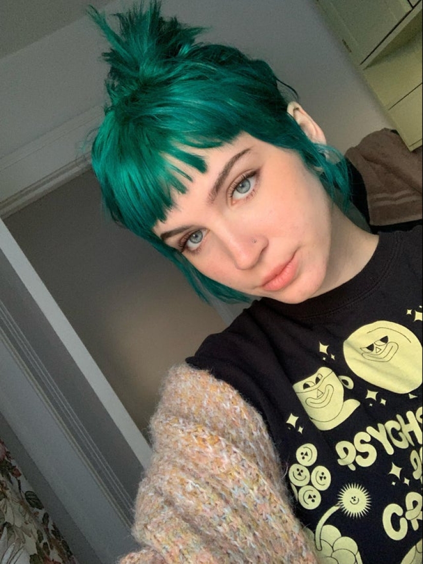 27 photos of girls who ventured into bright hair coloring 27 photos of girls who ventured into bright hair coloring