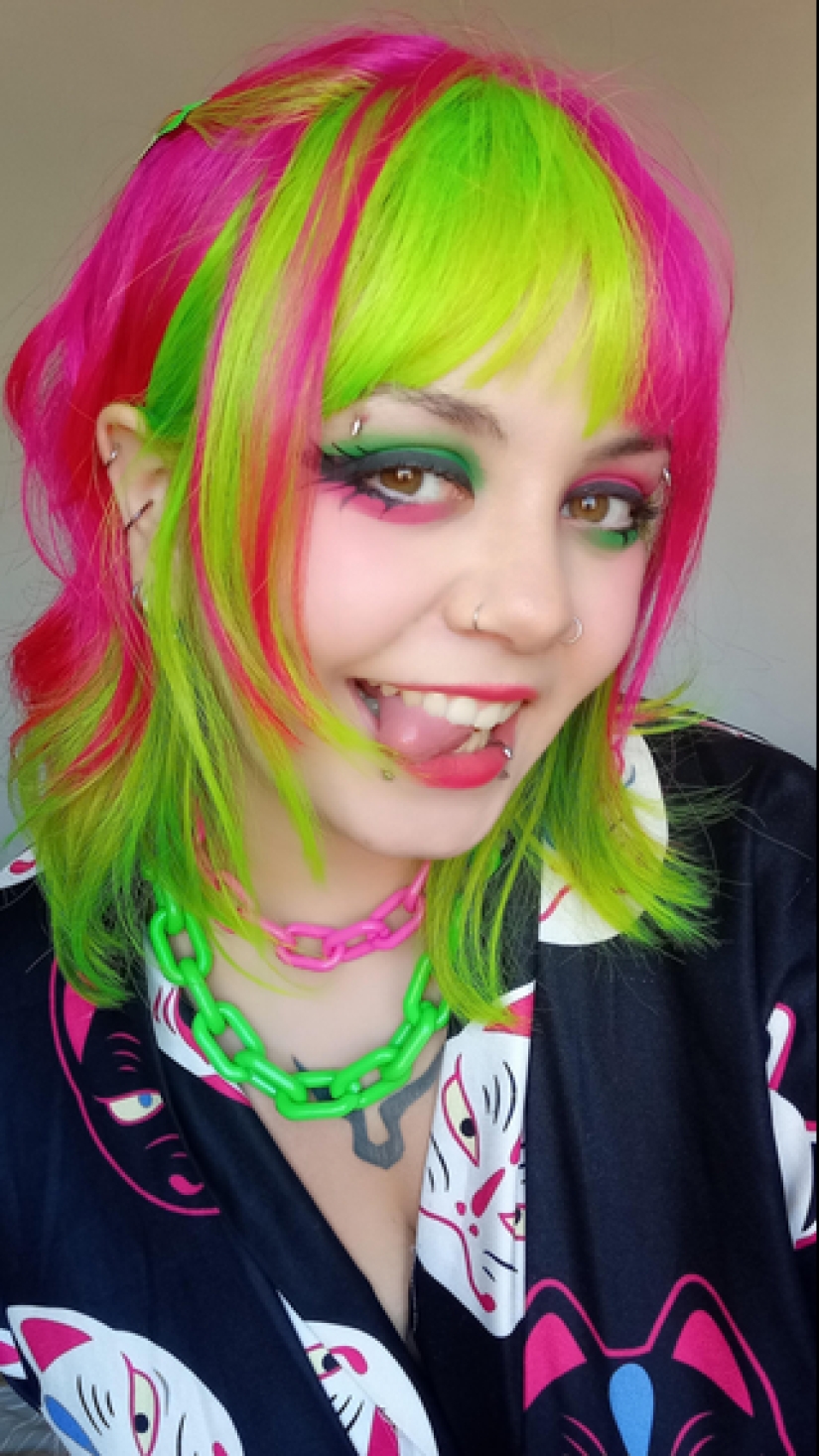 27 photos of girls who ventured into bright hair coloring 27 photos of girls who ventured into bright hair coloring