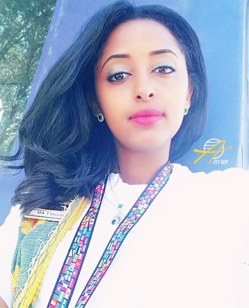 27 sexiest selfies of flight attendants from around the world 27 sexiest selfies of flight attendants from around the world