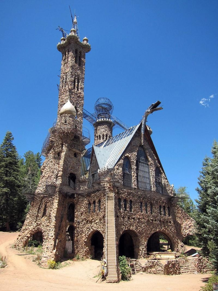 30 Amazing Places You Won't See Tourists