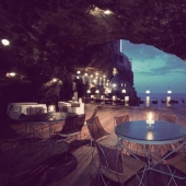 30 Amazing Places You Won&#39;t See Tourists