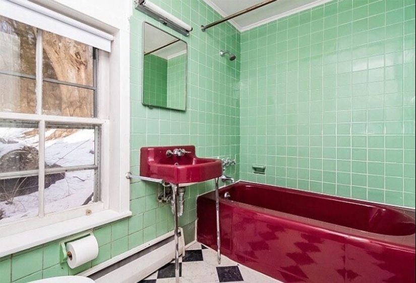 30 bathrooms with a strange and creative design