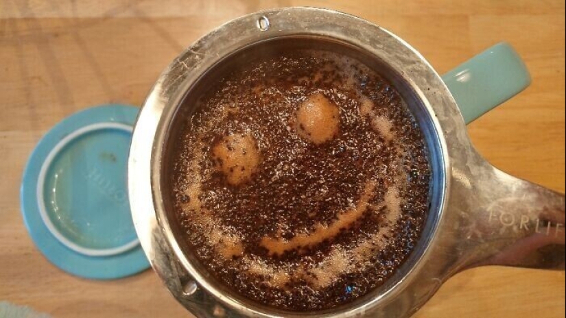 30+ cases when people looked at the world, and he looked at them in response 30+ cases when people looked at the world, and he looked at them in response