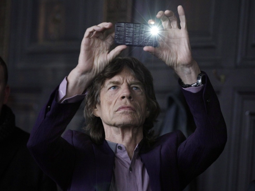 30 celebridades con cámaras