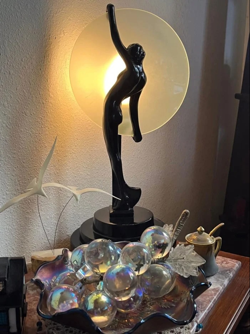 30 cool purchases from commissions, flea markets and sales 30 cool purchases from commissions, flea markets and sales