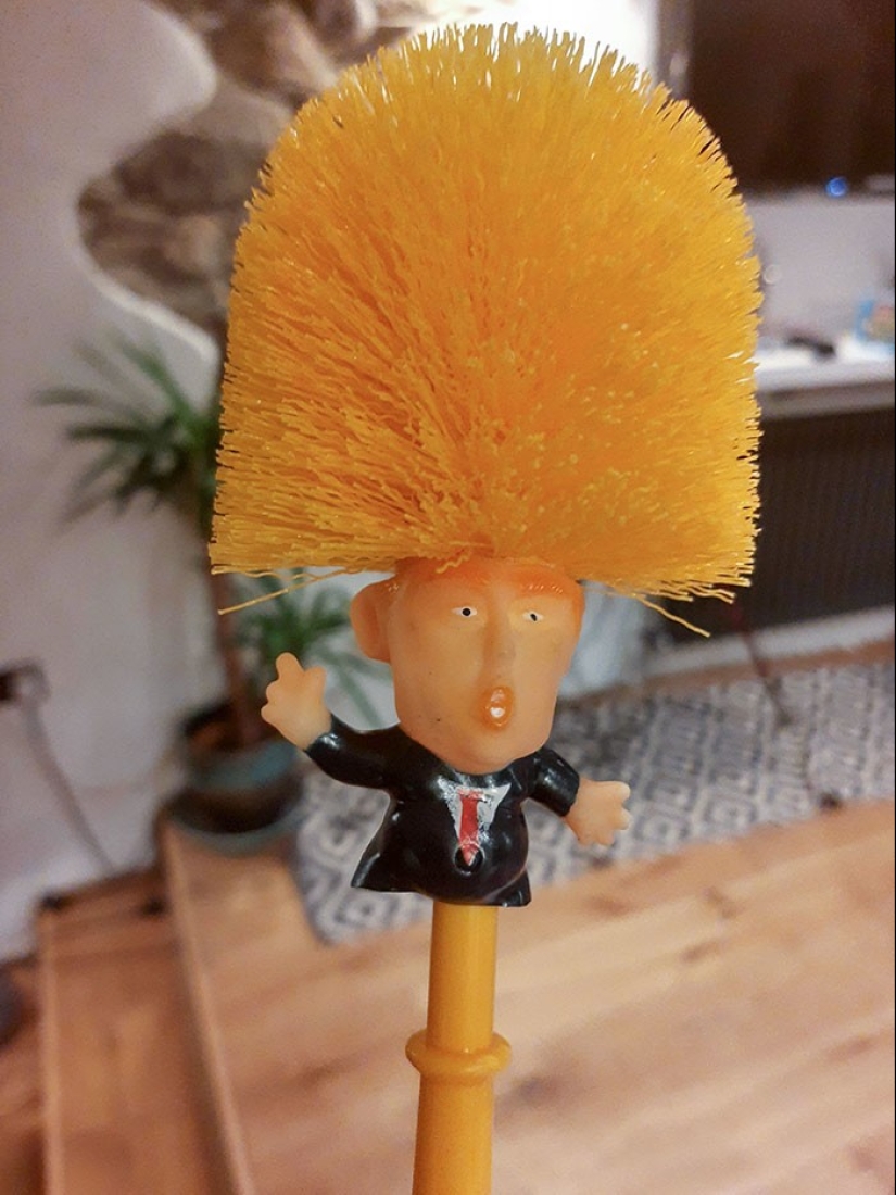 30 funny and unusual gifts shared by Reddit users