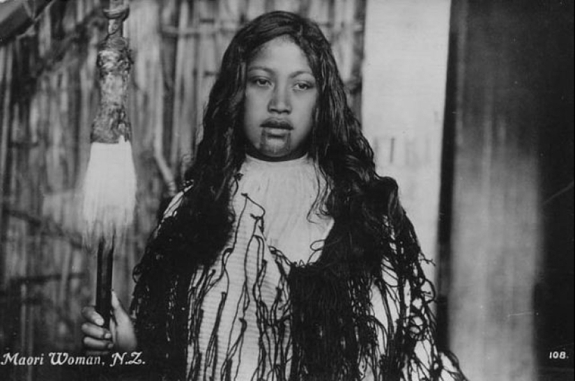 30 incredible portraits of Maori women with traditional tattoos