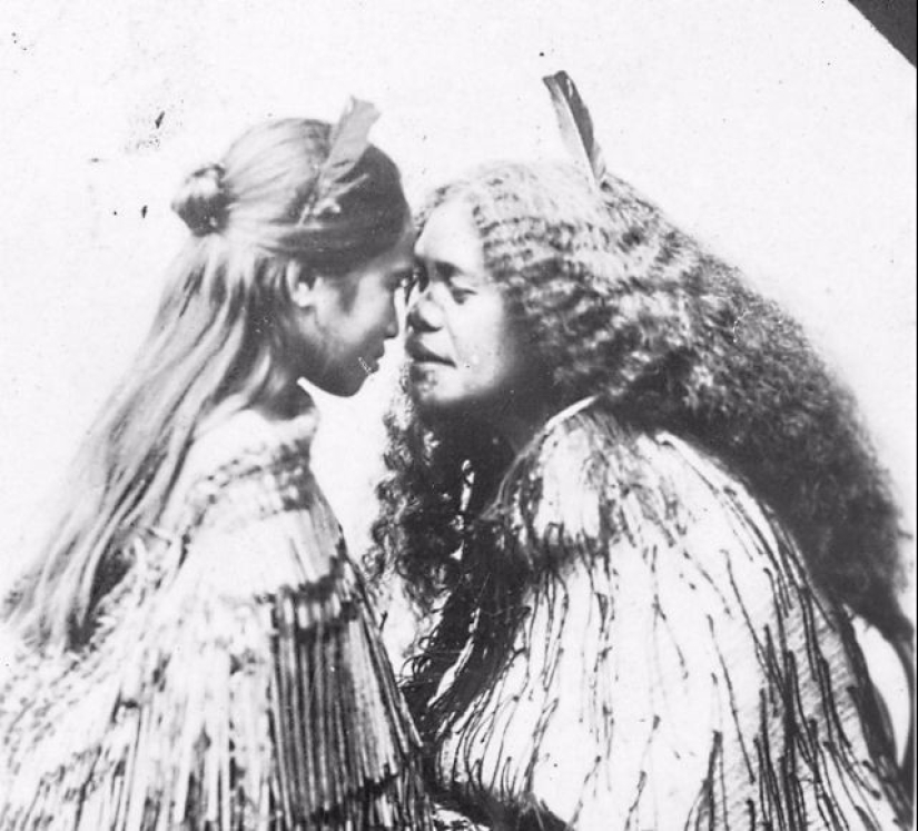 30 incredible portraits of Maori women with traditional tattoos