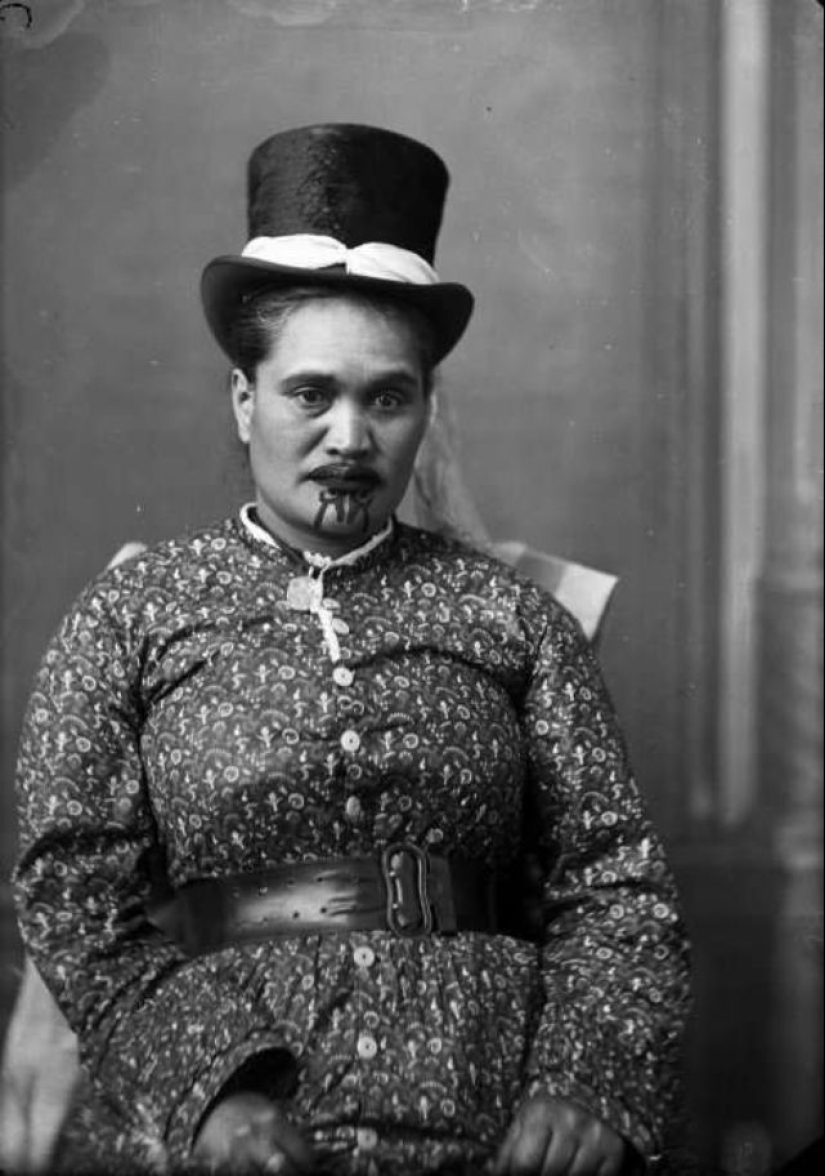 30 incredible portraits of Maori women with traditional tattoos