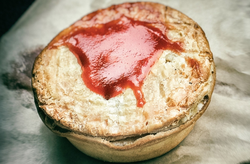 30 main national dishes from different countries of the world