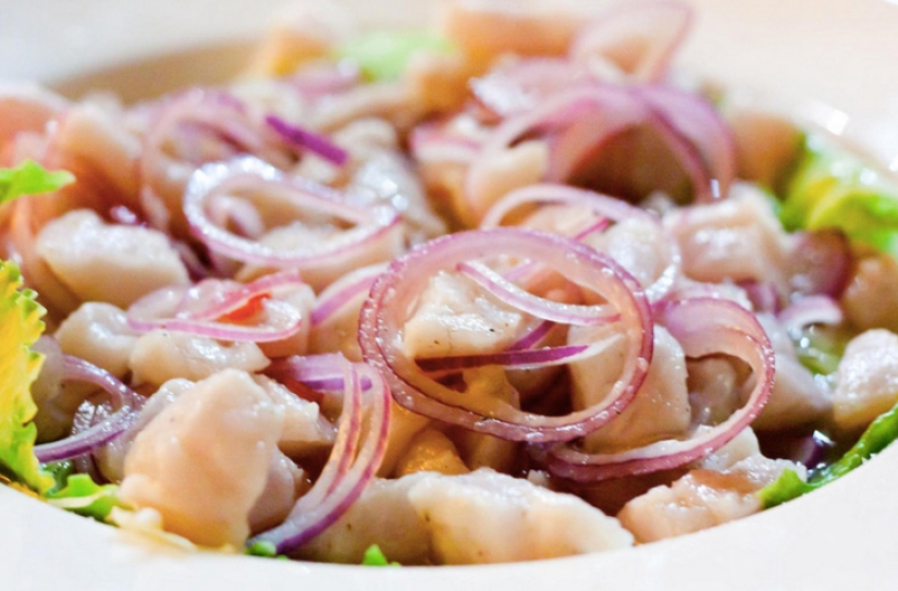 30 main national dishes from different countries of the world