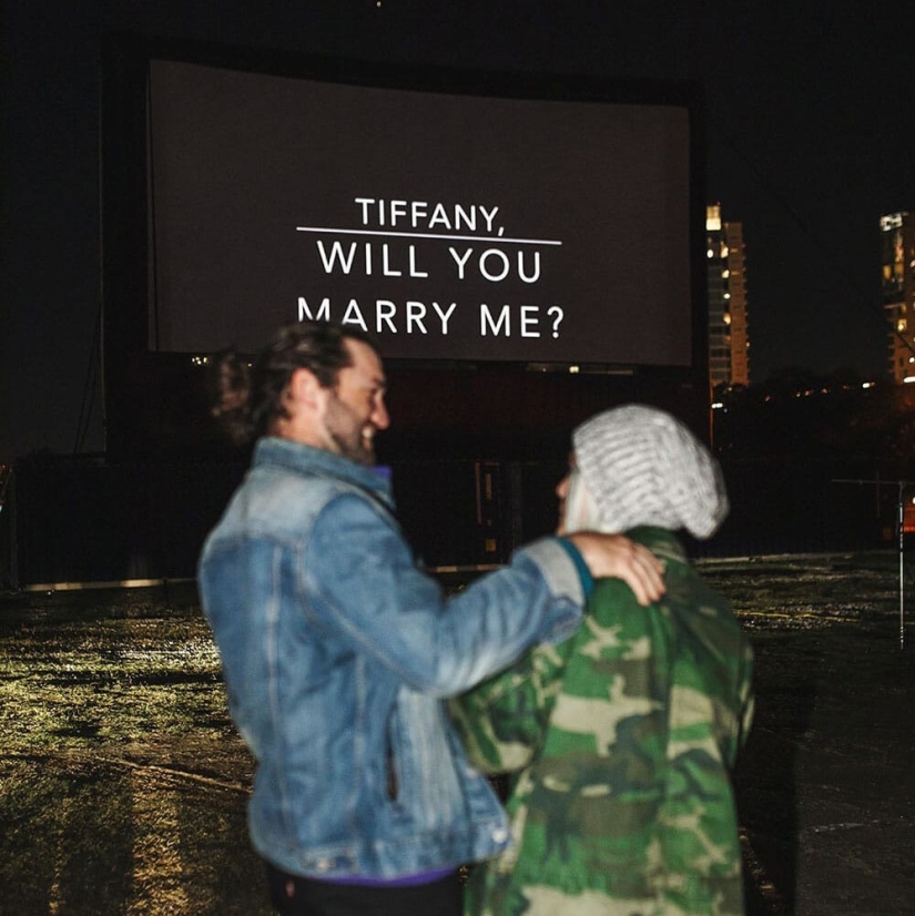 30 of the craziest and most creative marriage proposals