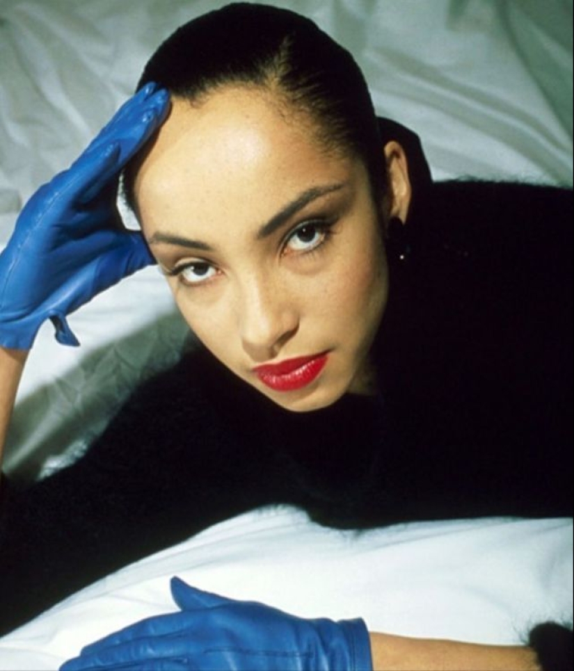 30 photos of a young Sade Adu, one of the most successful British singers in history 30 photos of a young Sade Adu, one of the most successful British singers in history