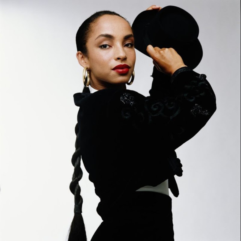 30 photos of a young Sade Adu, one of the most successful British singers in history 30 photos of a young Sade Adu, one of the most successful British singers in history