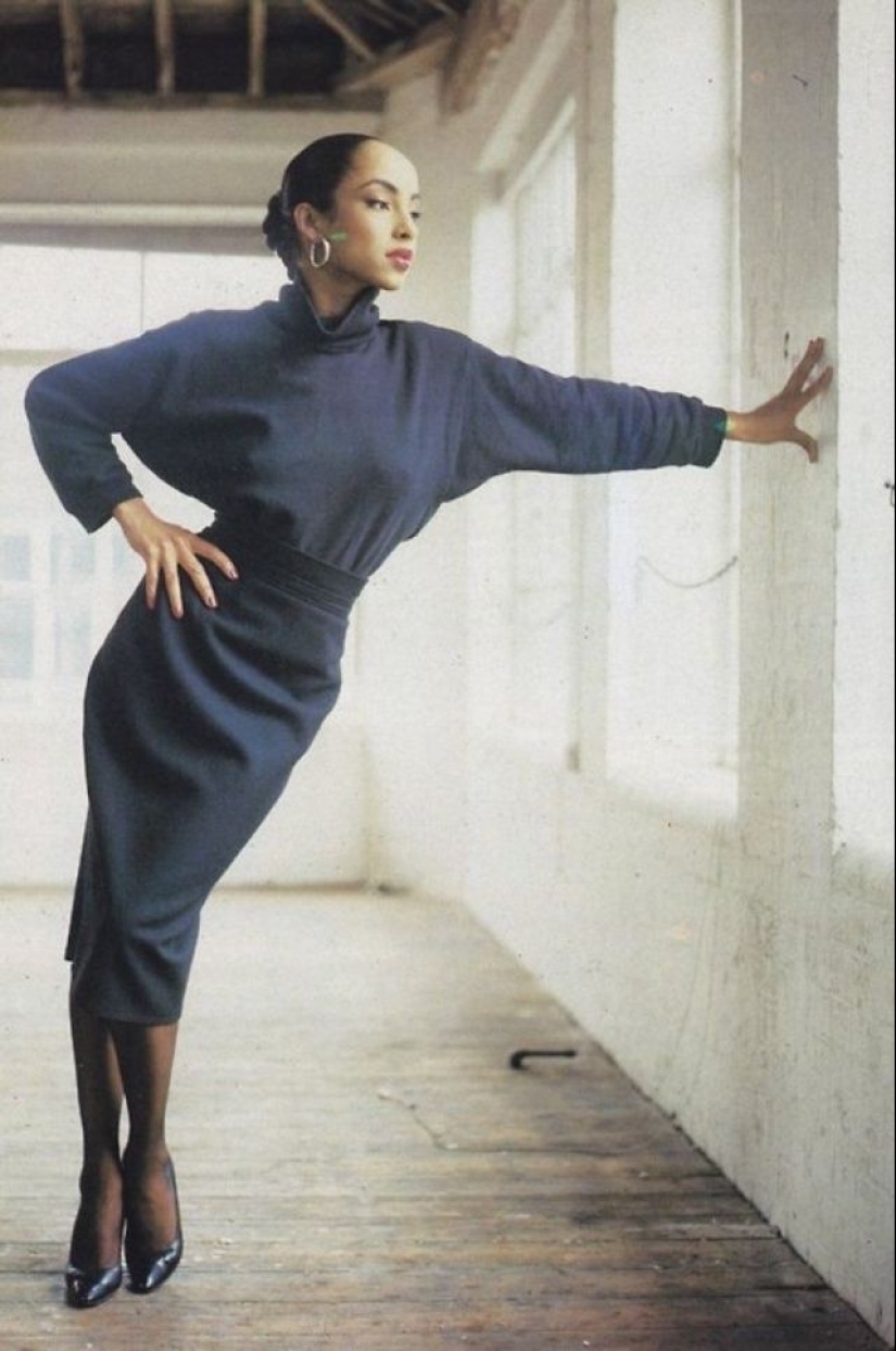 30 photos of a young Sade Adu, one of the most successful British singers in history 30 photos of a young Sade Adu, one of the most successful British singers in history