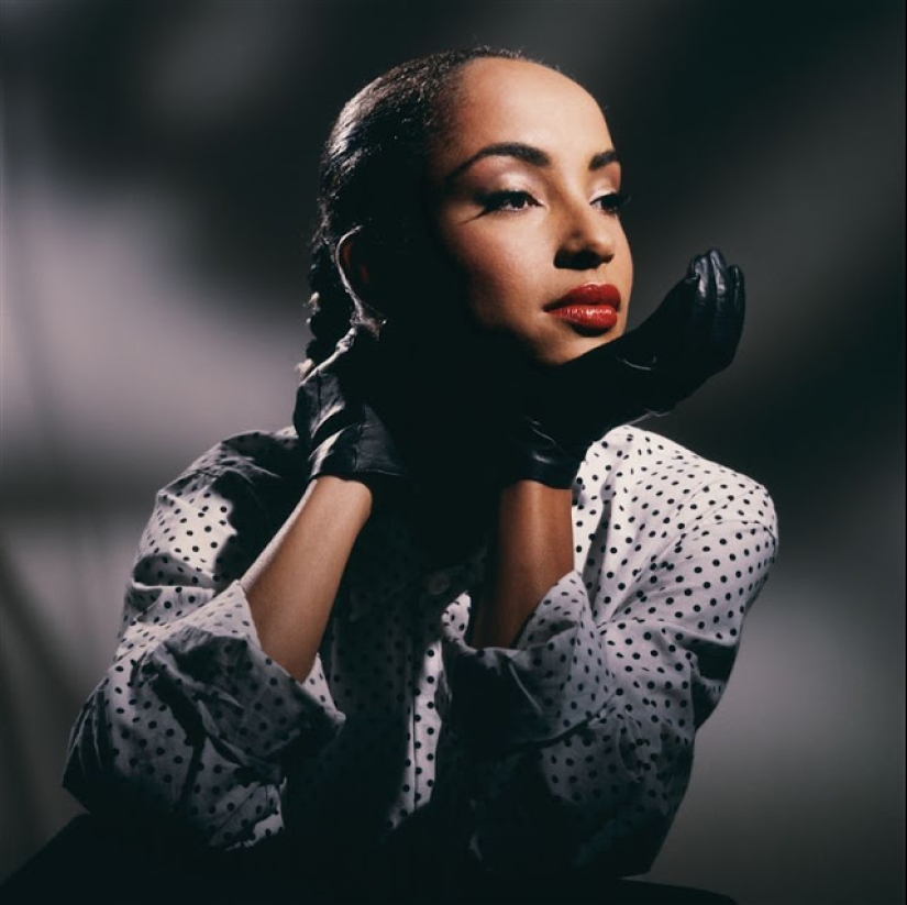 30 photos of a young Sade Adu, one of the most successful British singers in history 30 photos of a young Sade Adu, one of the most successful British singers in history