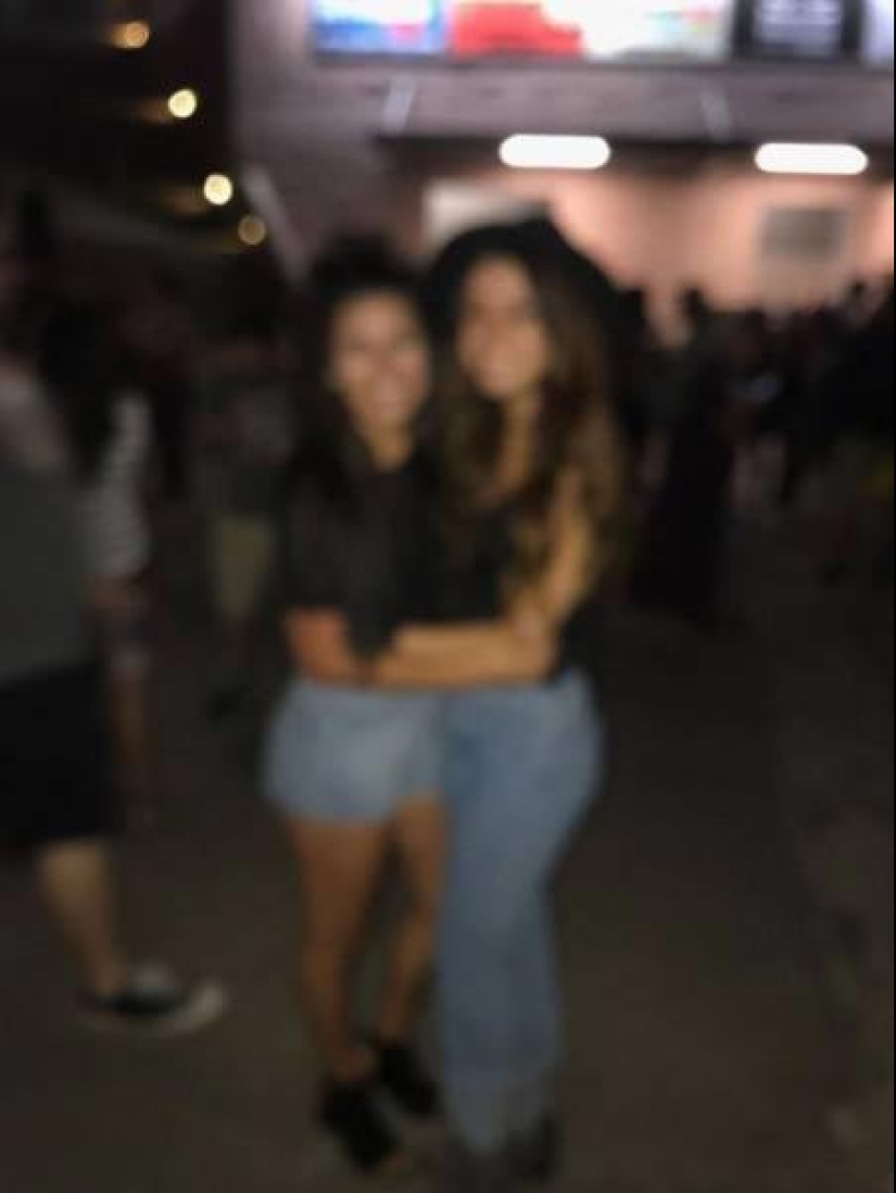 30 photos that prove why you shouldn't trust strangers to be a photographer 30 photos that prove why you shouldn't trust strangers to be a photographer