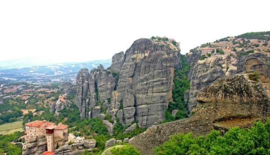 30 reasons to fall in love with Greece