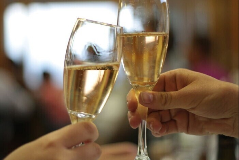 30 wedding that will inevitably end in divorce