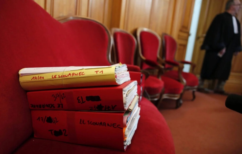 300 víctimas del cirujano pedófilo Joel Le Scouarnec 300 víctimas del cirujano pedófilo Joel Le Scouarnec