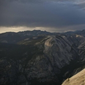 33 creepy pictures from the roof of the world